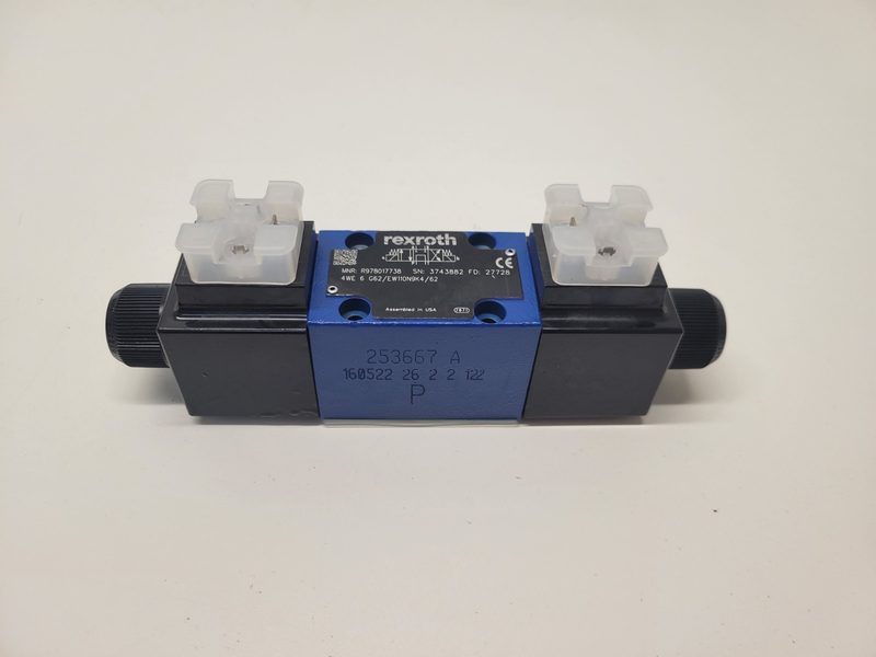 Пневмораспределитель Bosch Rexroth R978017738