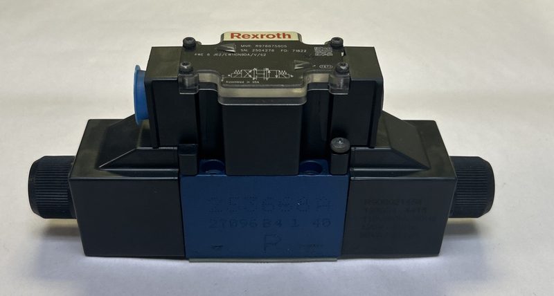 Пневмораспределитель Bosch Rexroth R978875805