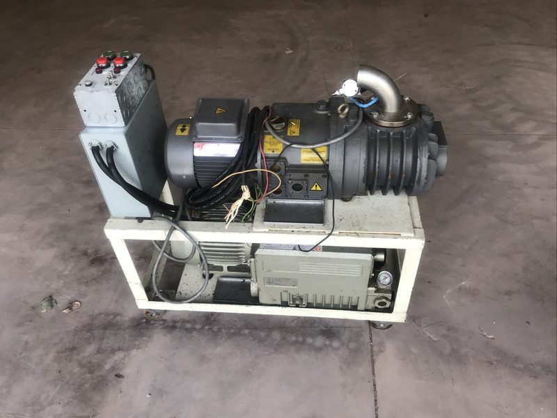 Насос Edwards RA0025-C5Z6-1005