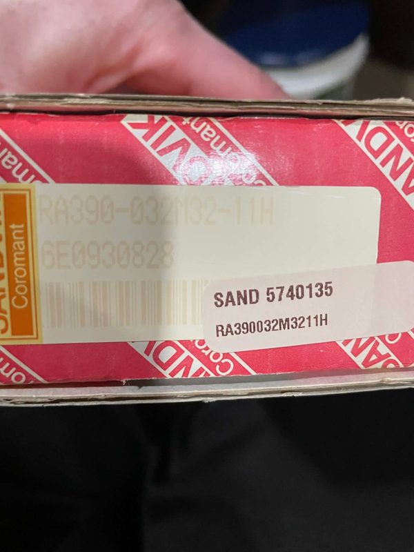 Режущий инструмент Sandvik RA390-032M32-11H