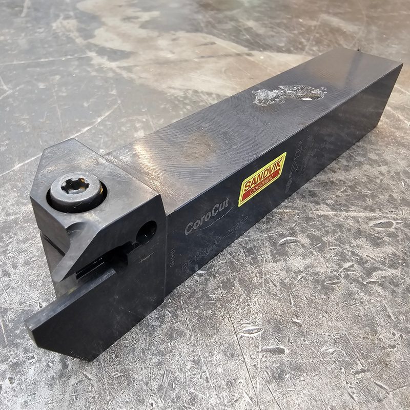 Режущий инструмент Sandvik RF123G10-2525B