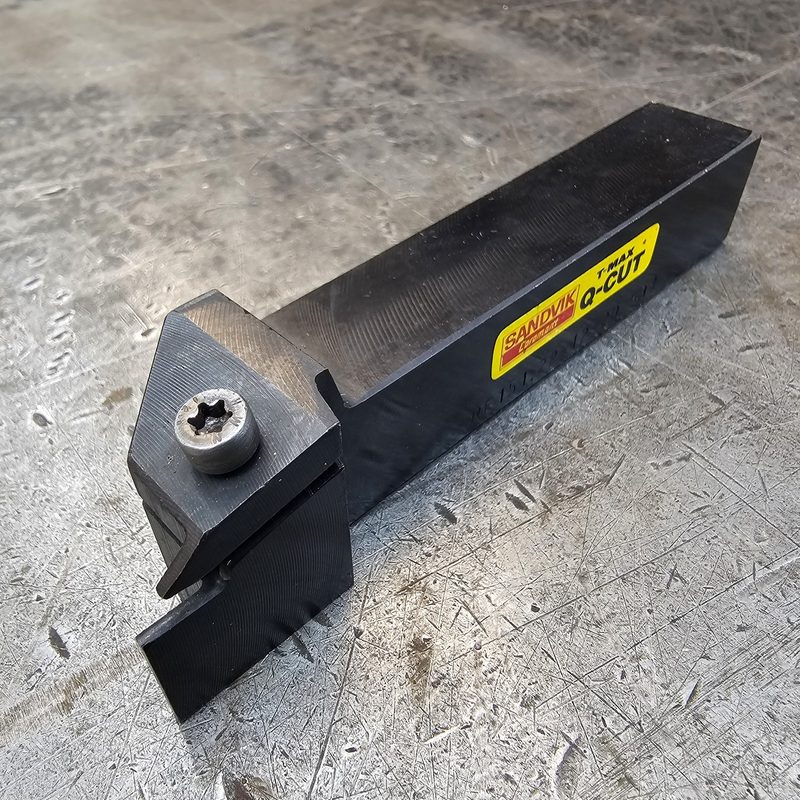 Режущий инструмент Sandvik RF151.22-12-20