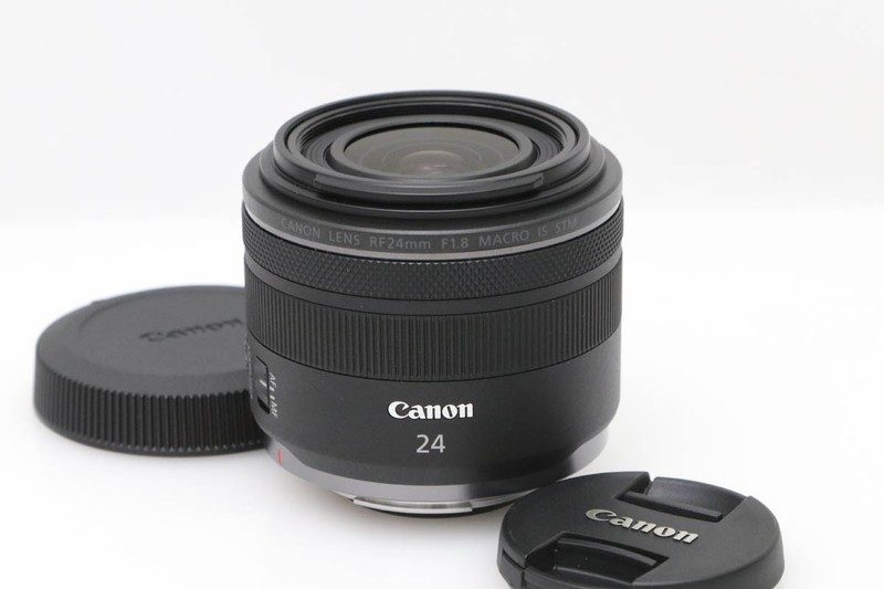 Фотокамера Canon RF24MM