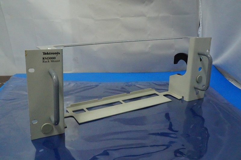 Тестер Tektronix RM3000