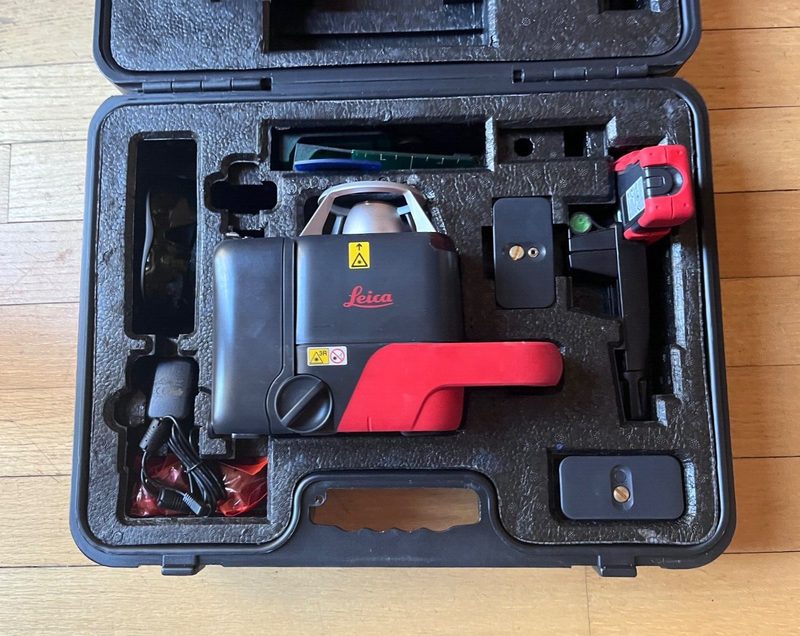 Нивелир Leica RRC350G