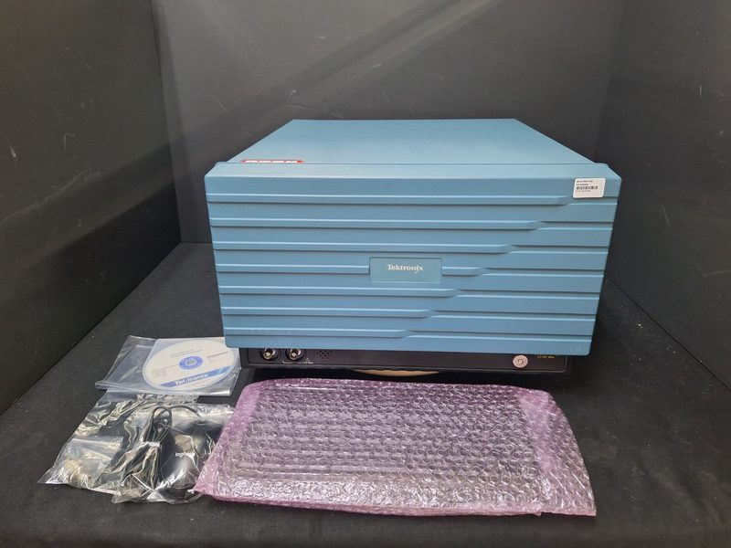 Анализатор Tektronix RSA5103B