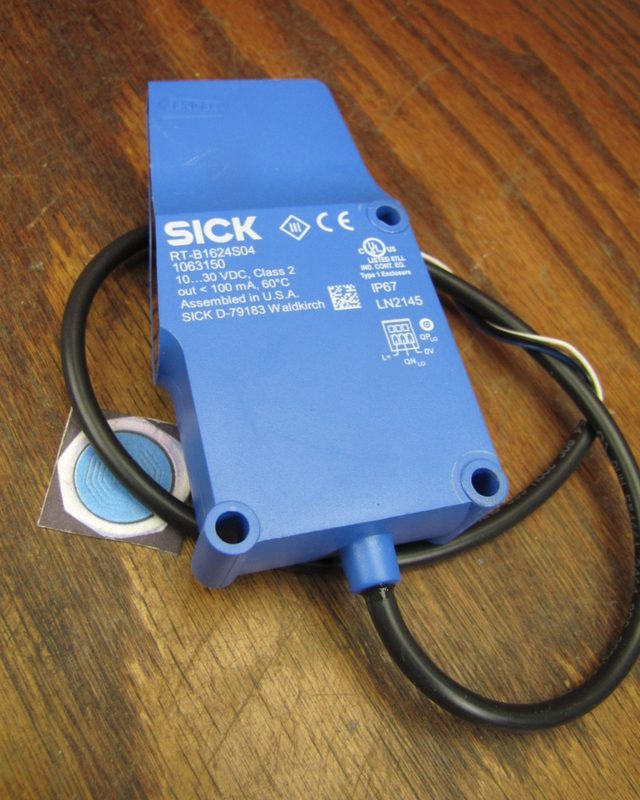 Датчик приближения SICK RT-B1624S04