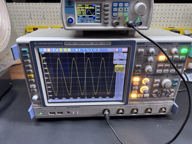 Осциллограф Rohde & Schwarz RTE1024