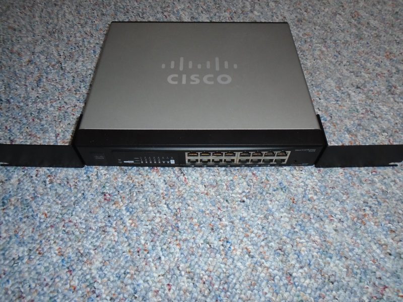 Маршрутизатор Cisco RV016