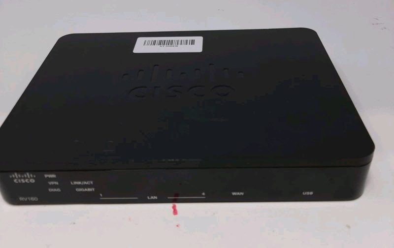 Маршрутизатор Cisco RV160