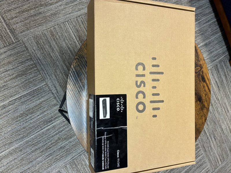 Маршрутизатор Cisco RV345