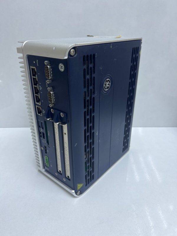 Промышленный компьютер RXE2N0F7H132A