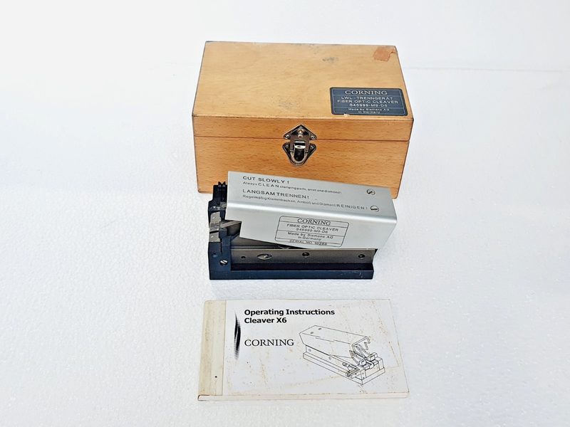 Скалыватель Corning S46999-M9-D6
