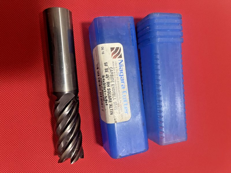 Режущий инструмент S545R-0.750-D2-R125.0-Z5