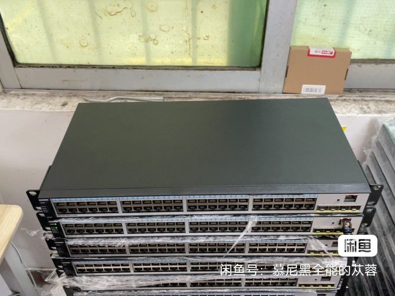 Коммутатор Huawei S5720-52P-LI-AC