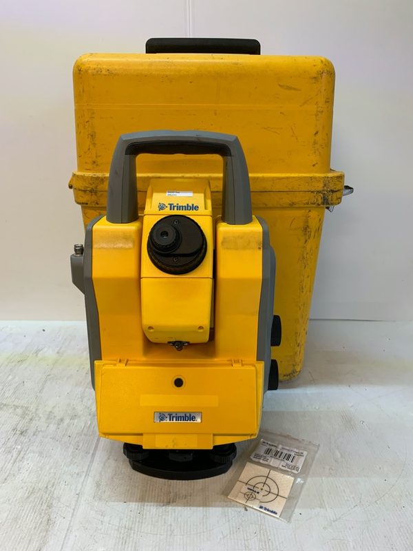 Тахеометр Trimble S8290