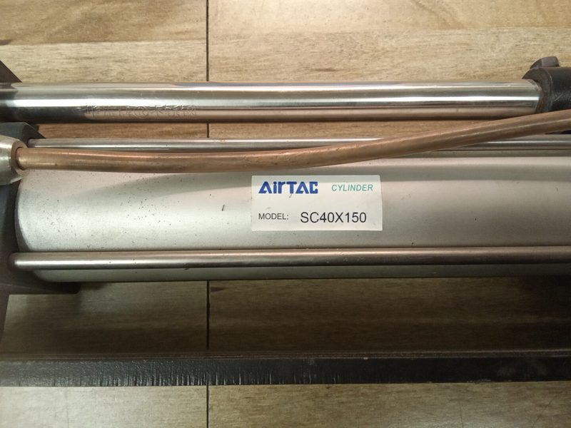 Пневмоцилиндр AirTAC SC40X150