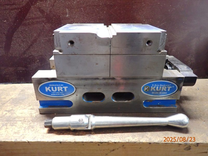 Режущий инструмент Axis SCMX425