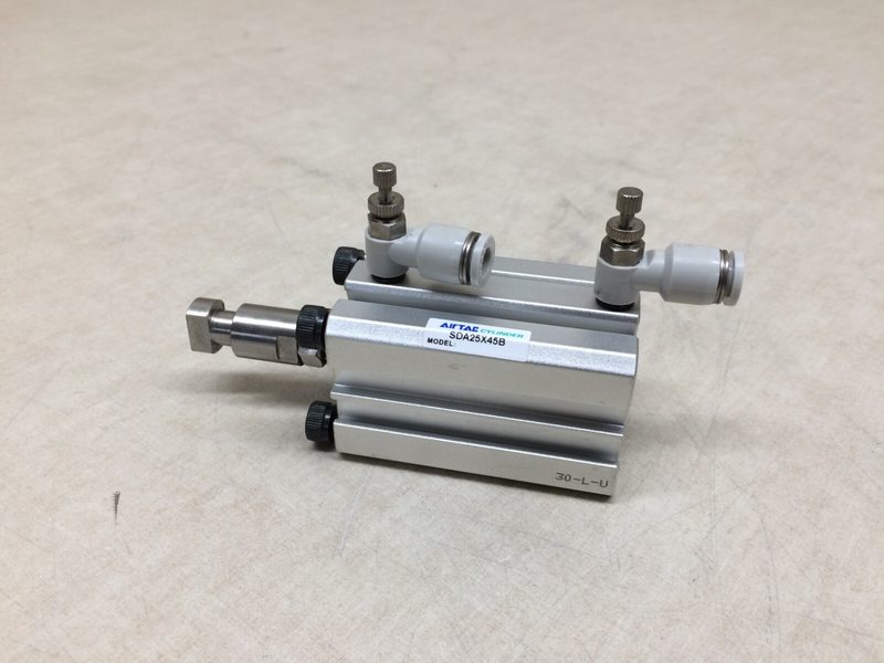 Пневмоцилиндр AirTAC SDA25X45B