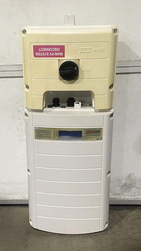 Инвертор SE3800A-US