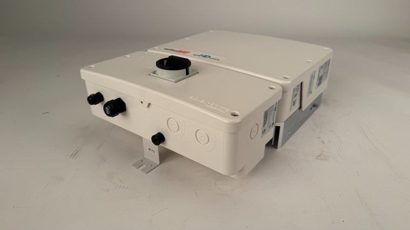 Инвертор SE6000H-US000BEU4
