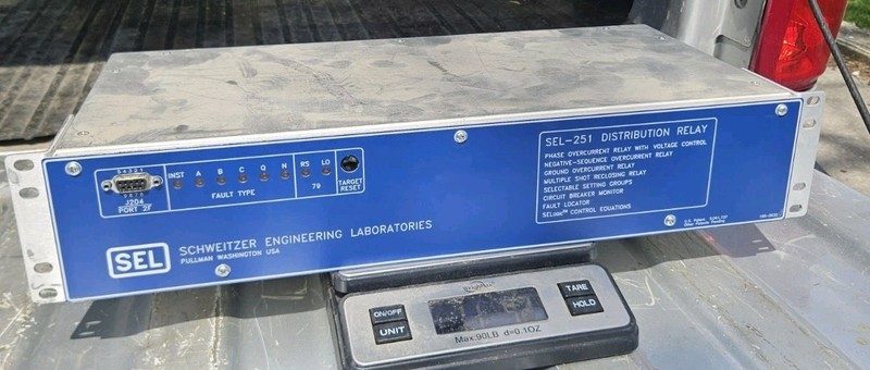 Реле защиты SEL-251