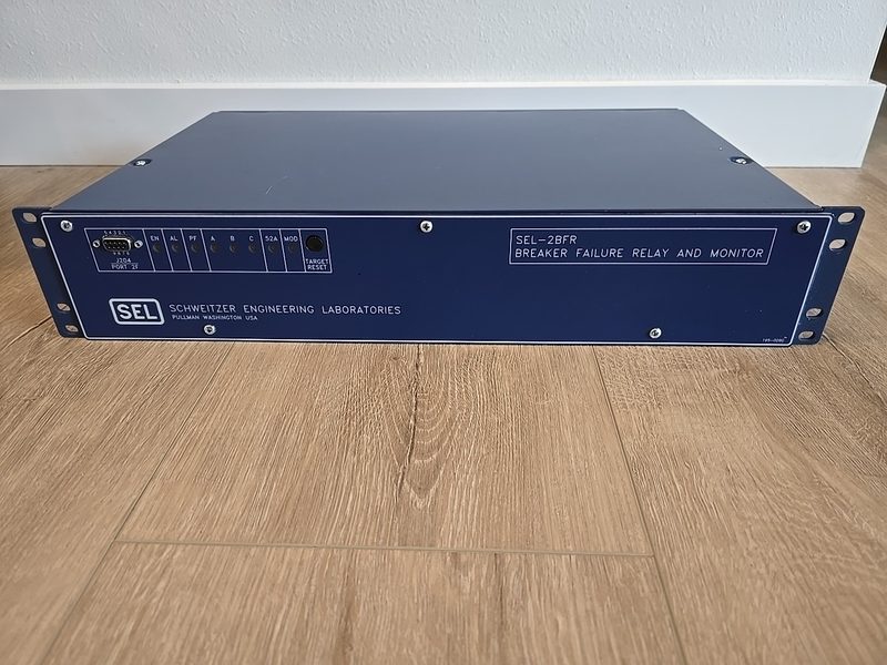 Реле защиты SEL-2BFR