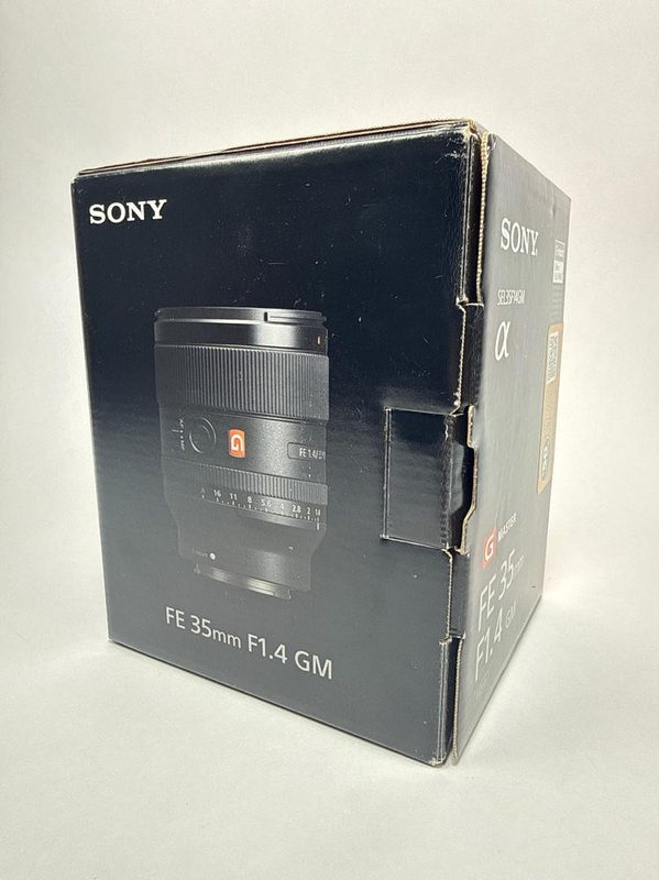 Объектив Sony SEL35F14GM