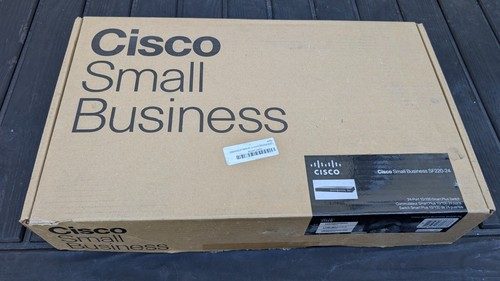 Коммутатор Cisco SF200-24