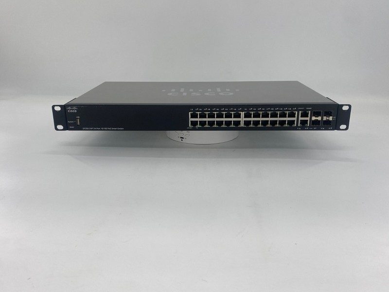 Коммутатор Cisco SF250-24P-K9