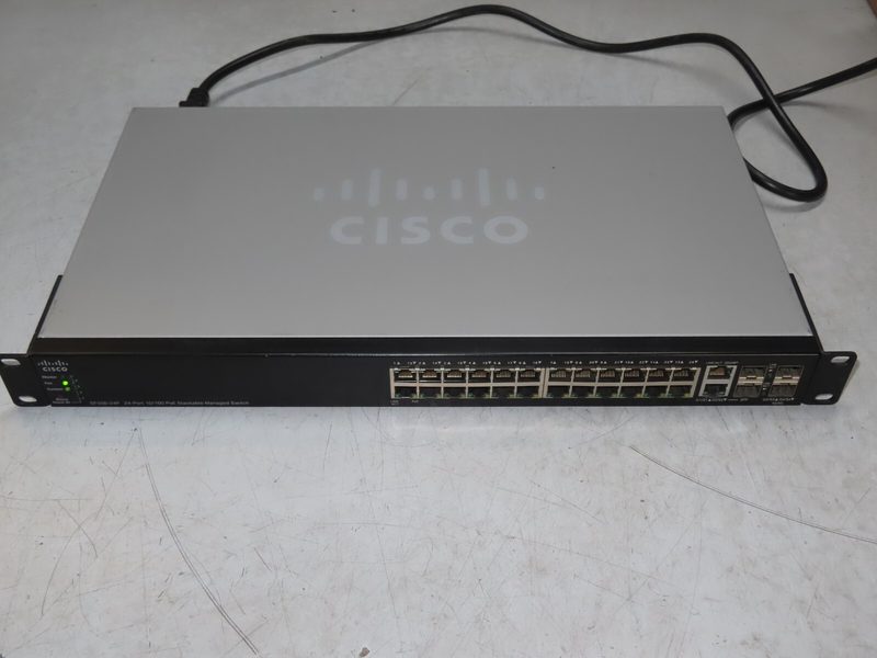 Коммутатор Cisco SF500-24P-K9