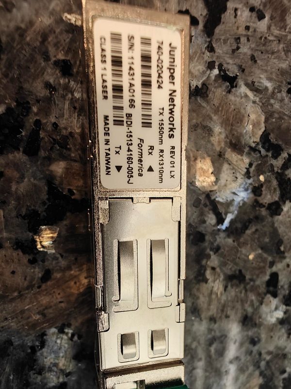 Трансивер Juniper SFP-GE10KT15R13