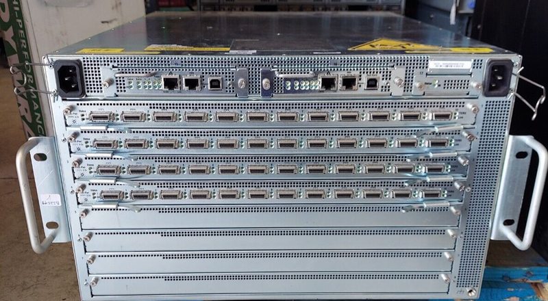 Коммутатор Cisco SFS7008P-48-HK9