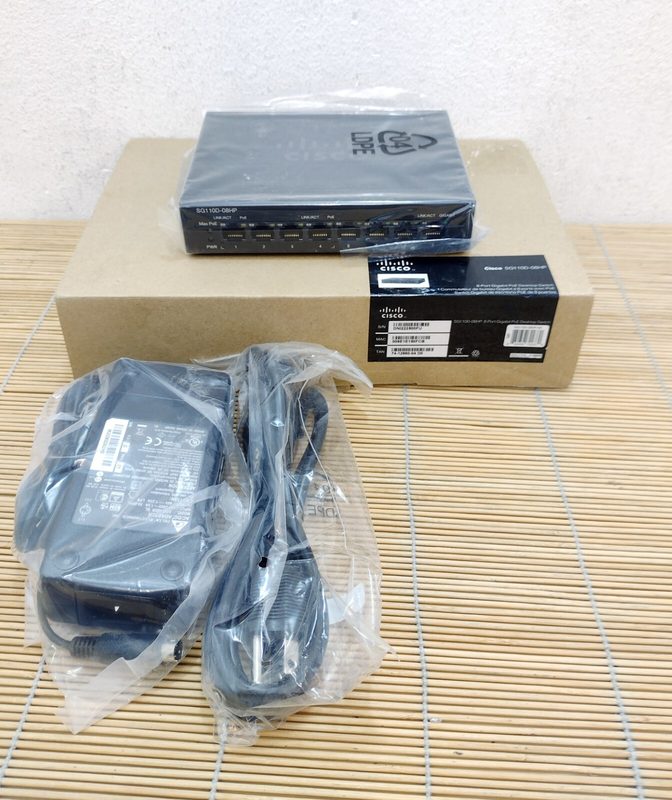 Коммутатор Cisco SG110D-08HP-NA