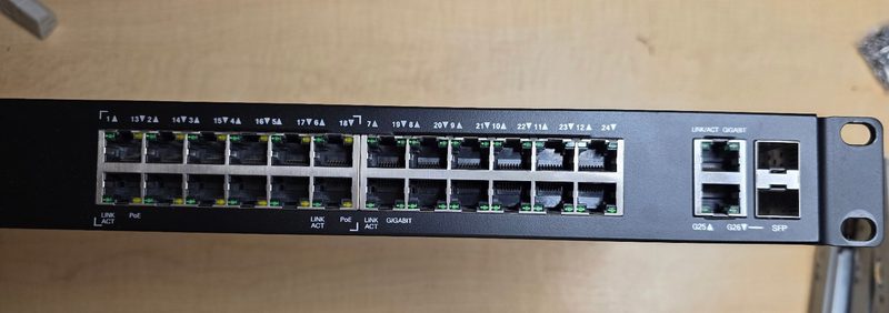 Коммутатор Cisco SG200-26P