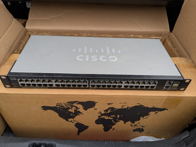 Коммутатор Cisco SG220-50-K9