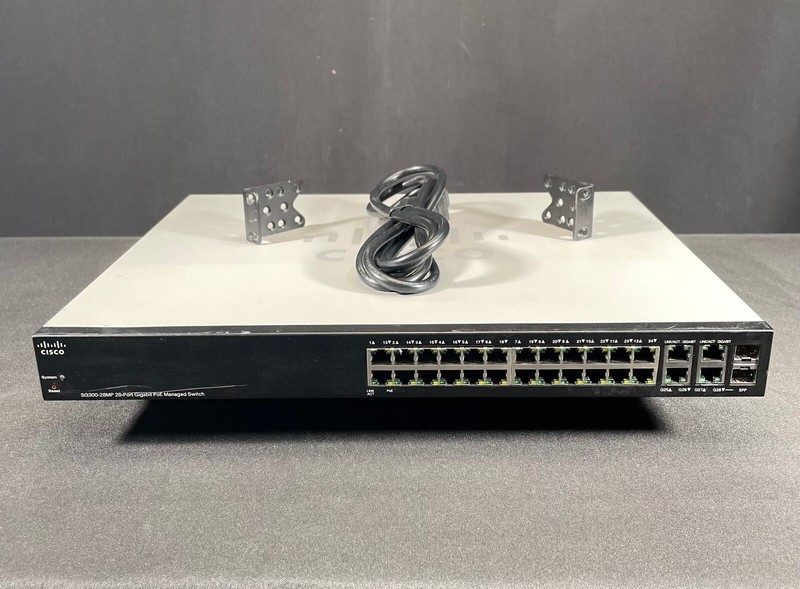 Коммутатор Cisco SG300-28MP-K9
