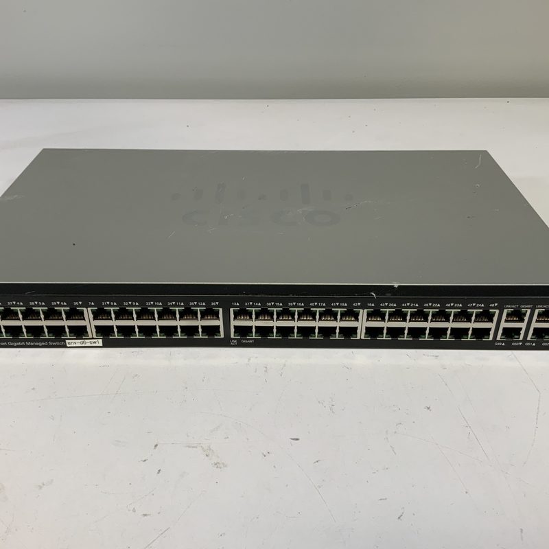 Коммутатор Cisco SG300-52