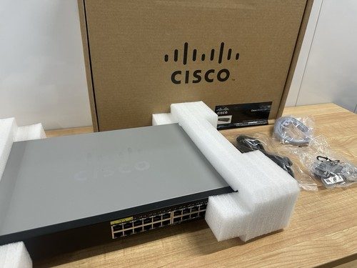 Коммутатор Cisco SG350-28P-K9-NA