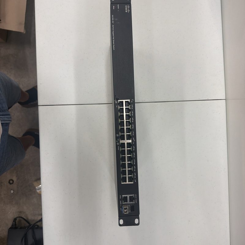 Коммутатор Cisco SG350X-24-K9