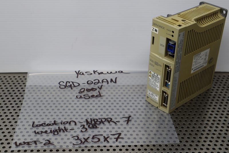Сервопривод Yaskawa SGD-02AN