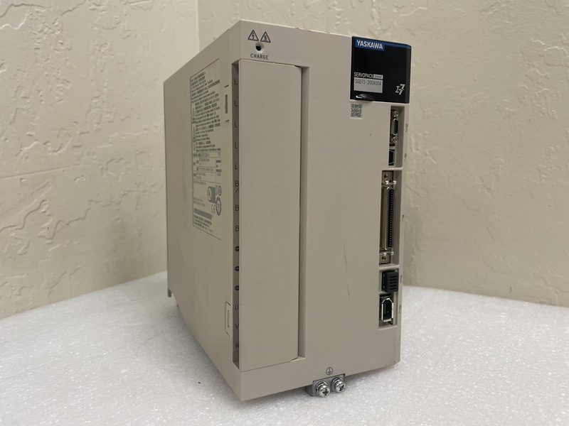 Сервопривод Yaskawa SGD7S-200A00A