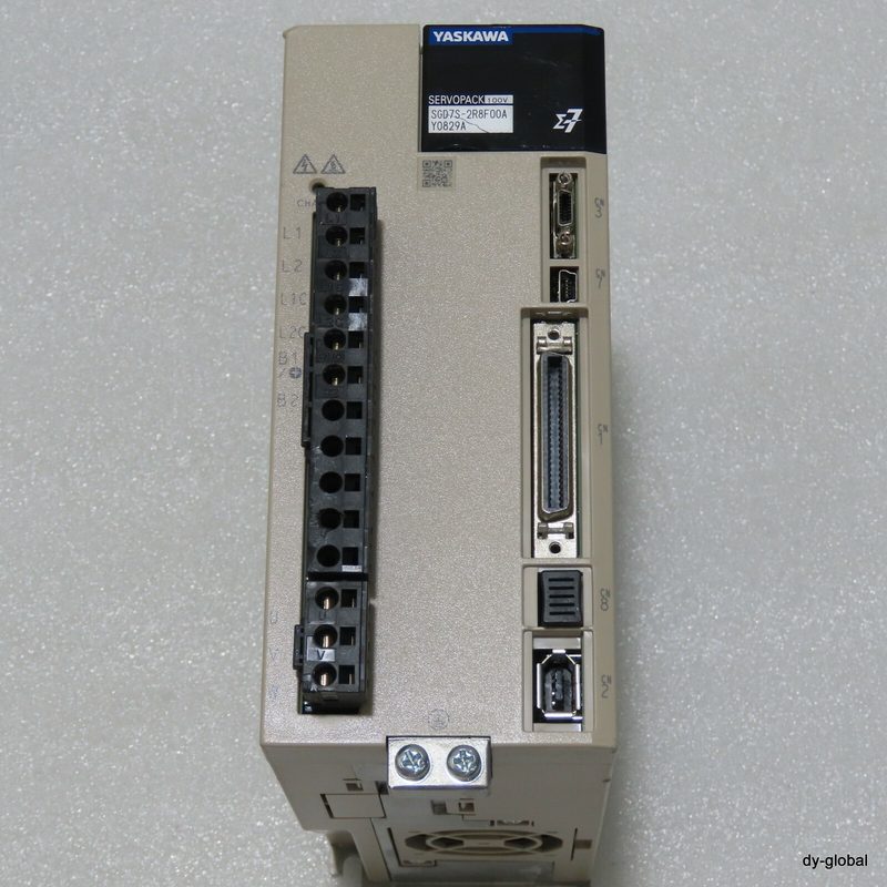 Сервопривод Yaskawa SGD7S-2R8F00A