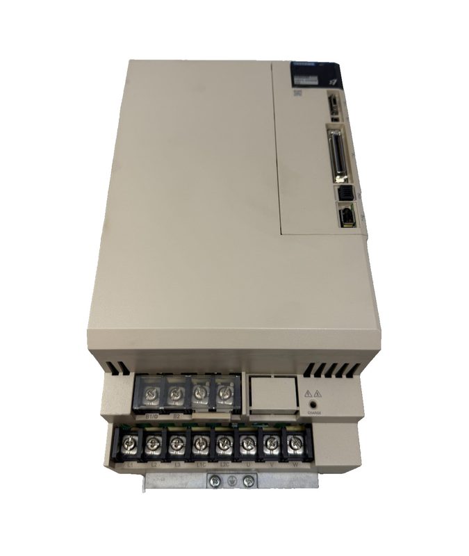 Сервопривод Yaskawa SGD7S-550A00B202