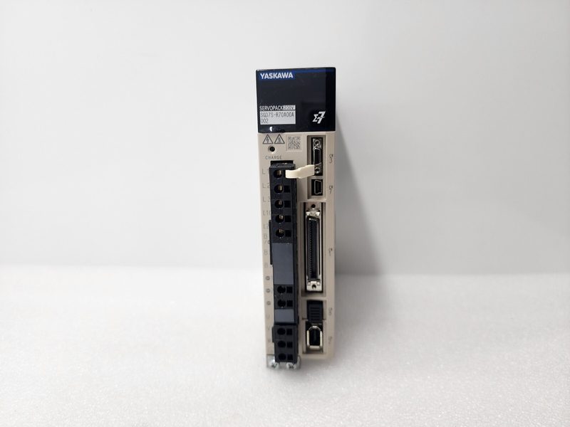 Сервопривод Yaskawa SGD7S-R70A00A002