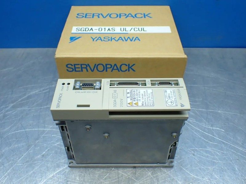 Сервопривод Yaskawa SGDA-01AS