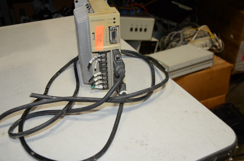 Сервопривод Yaskawa SGDA-04ASP