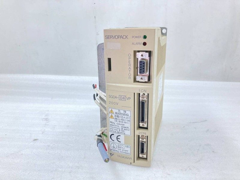 Сервопривод Yaskawa SGDA-04VP
