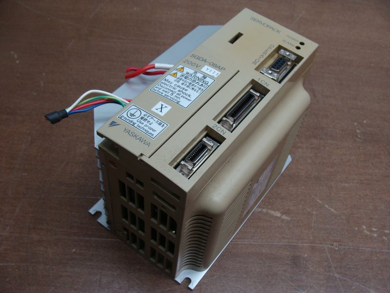 Сервопривод Yaskawa SGDA-08APY111
