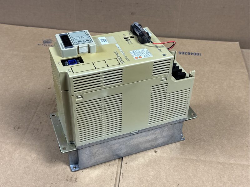 Сервопривод Yaskawa SGDB-05AN-PY11